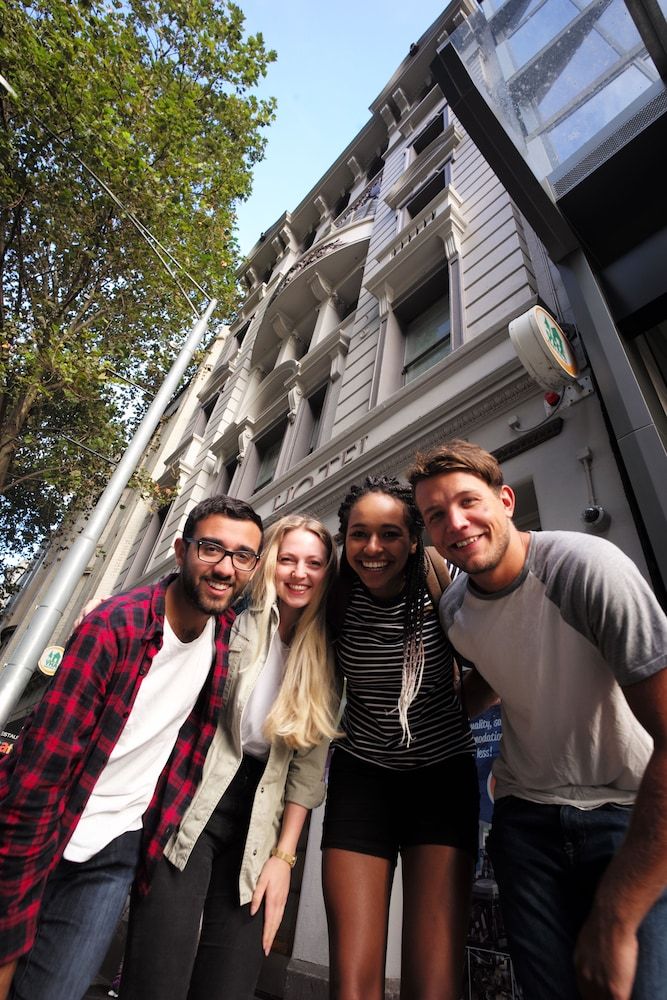 undefined YHA Melbourne Central