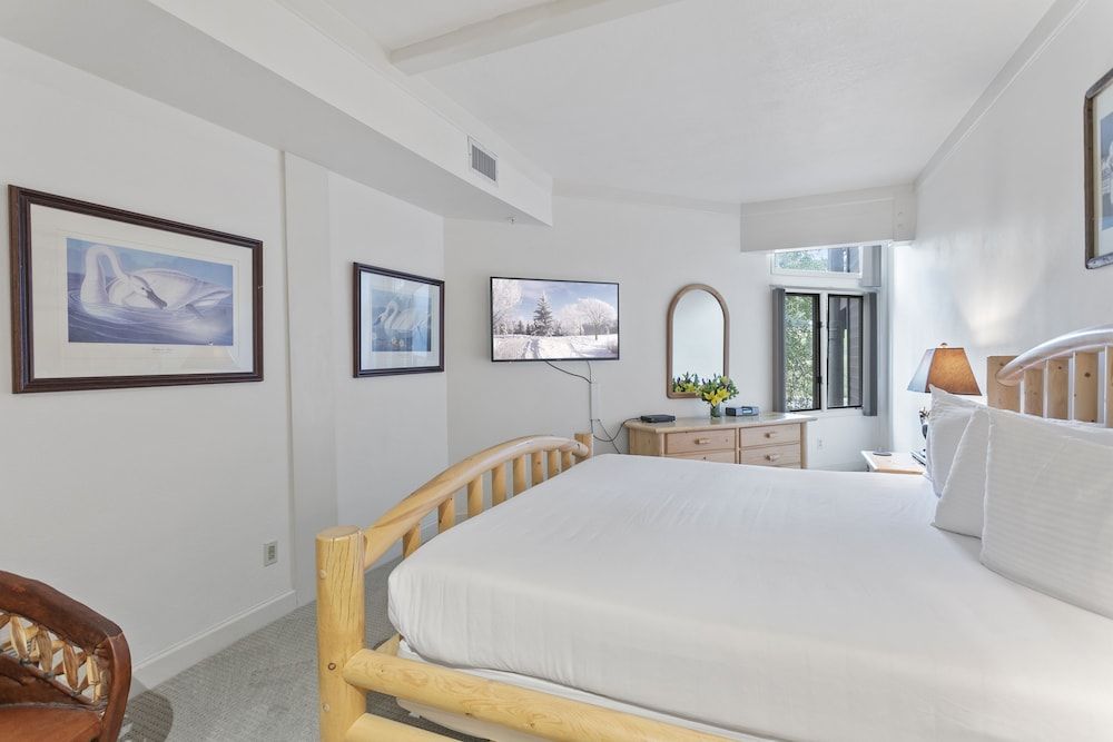 Powder Run Condo at Deer Valley - 2 Bedroom - #A12