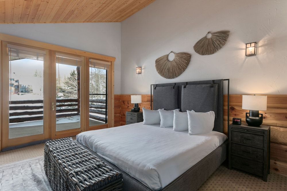 Bristlecone Condo at Deer Valley - 4 Bedroom - #502