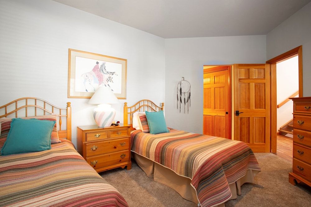 Queen Esther Home at Deer Valley - 4 Bedroom - #2436