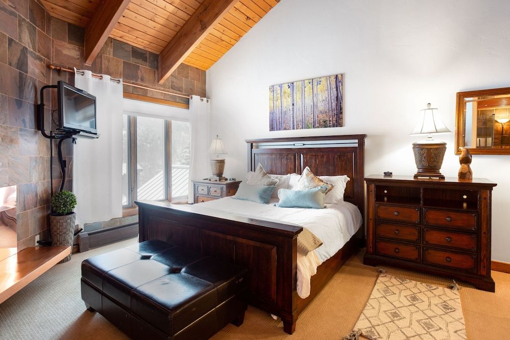 Pinnacle Condo at Deer Valley - 4 Bedroom - #1263