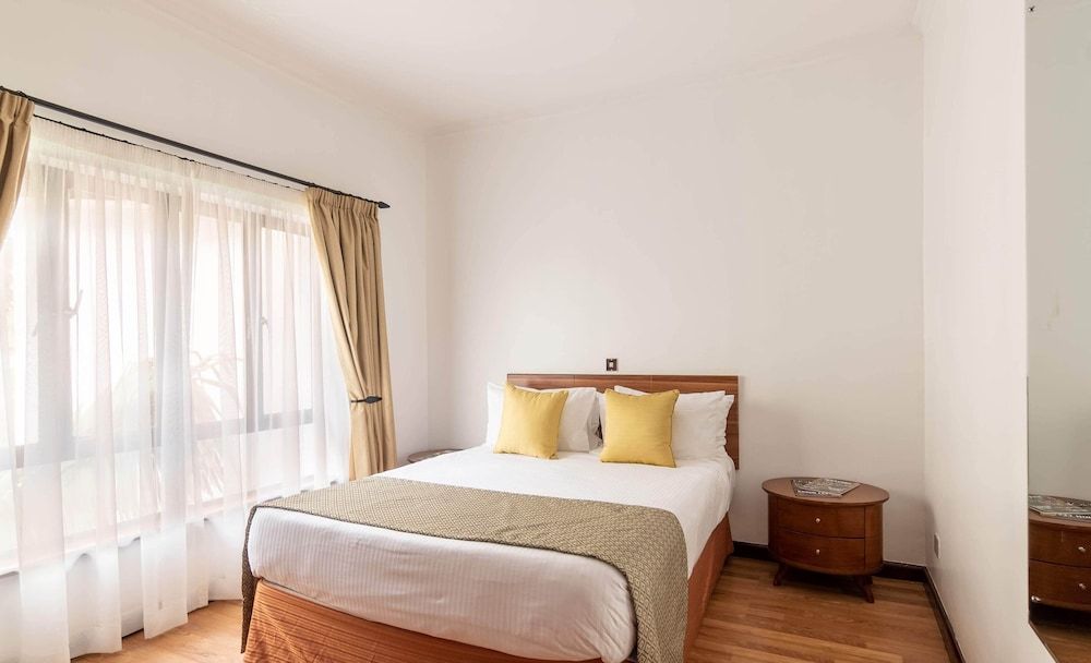 undefined Cysuites Apartment Hotel 2