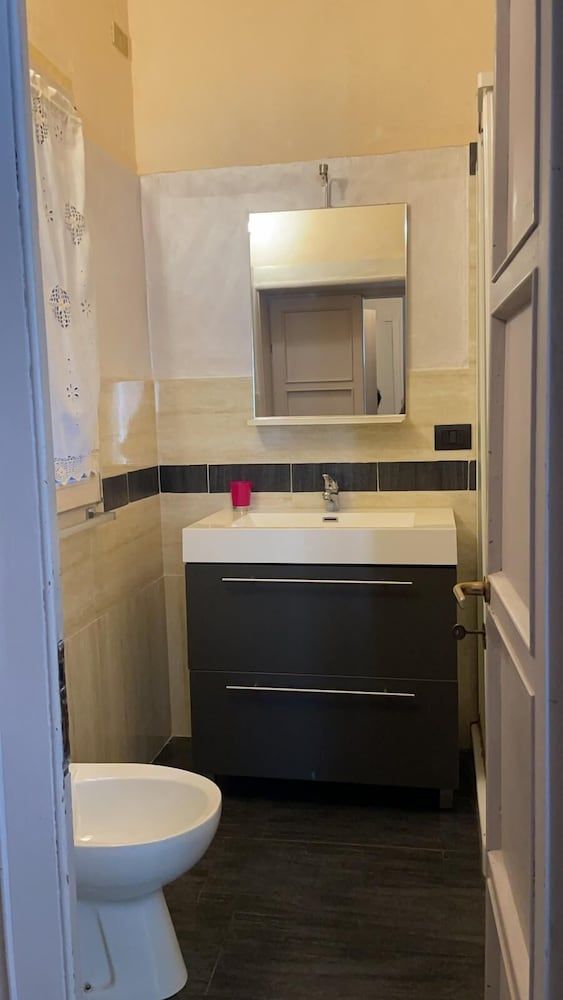 undefined Homelink Firenze - The Key 5