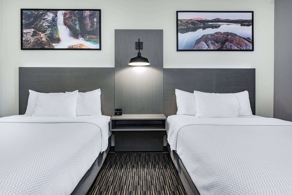 Room, 2 Double Beds, Non Smoking, Bathtub