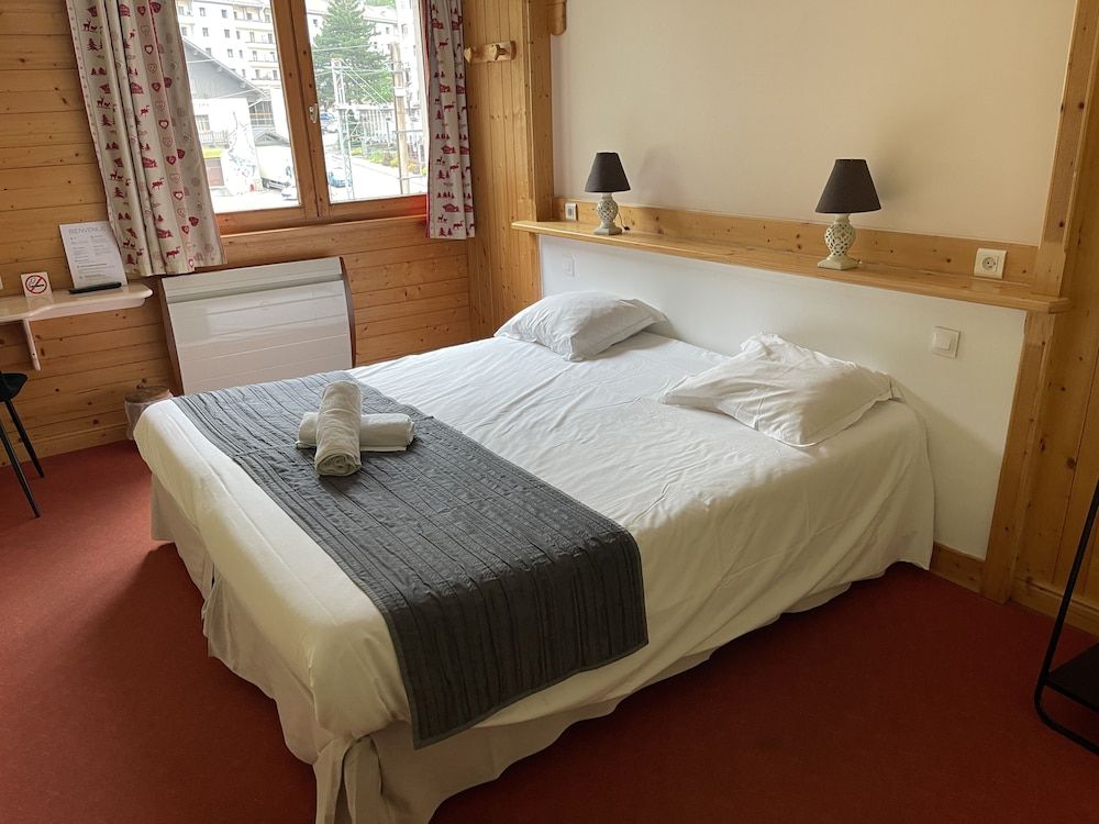 Classic Double Room