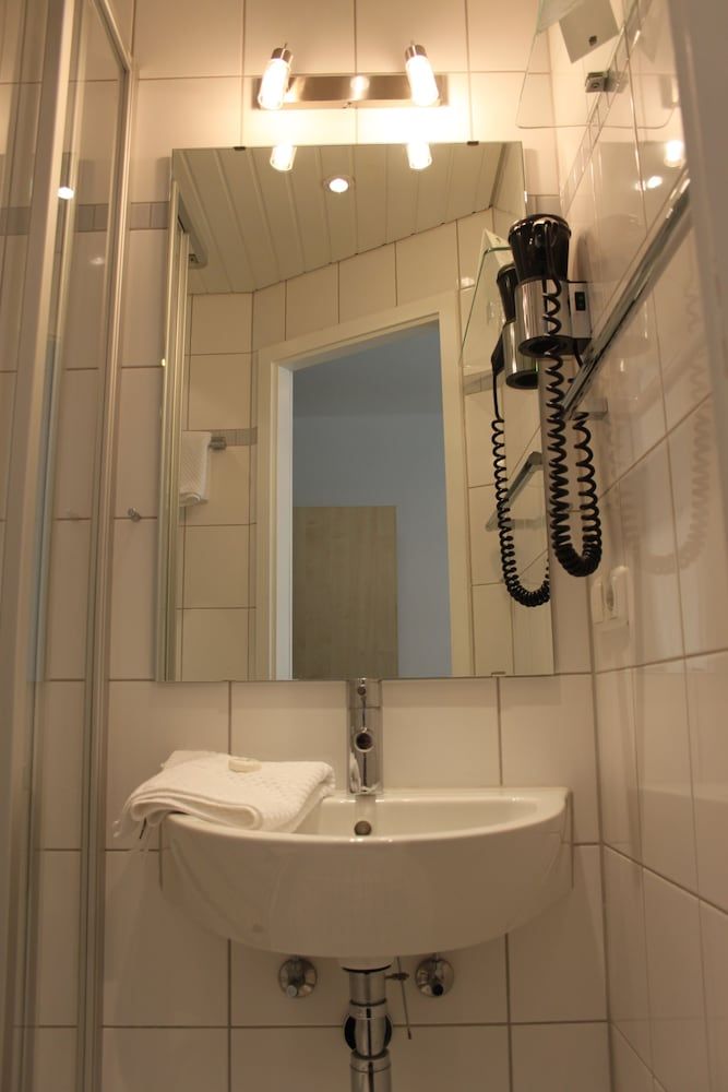undefined Hotel Occam 9