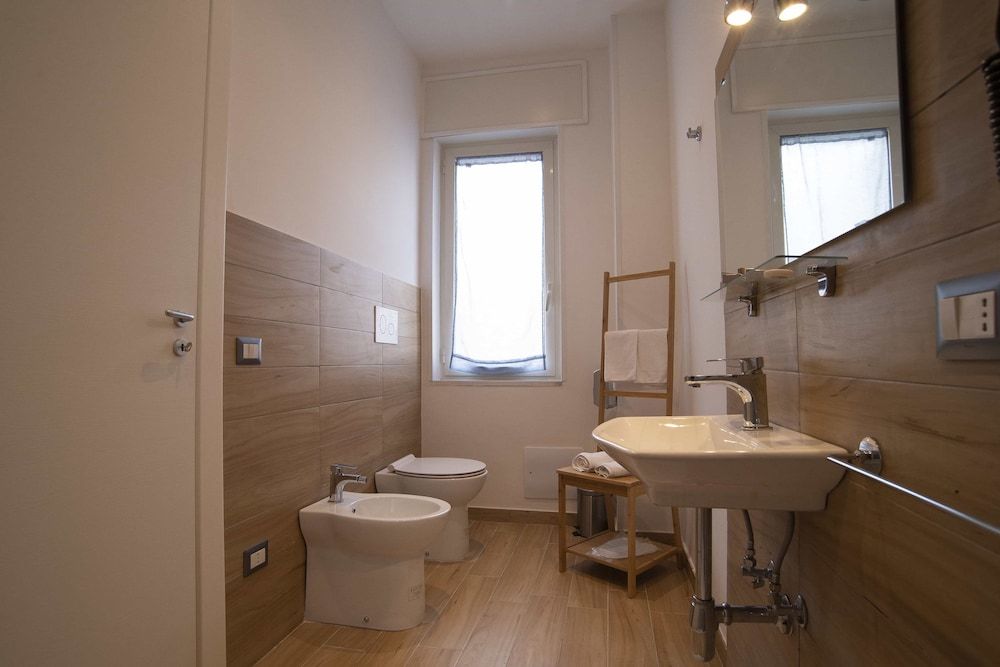 Vanvitelli Domus Double or Twin Room (Bernini) 7