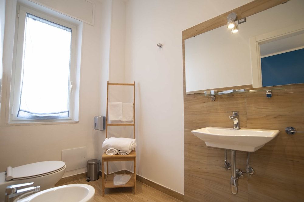 Vanvitelli Domus Double or Twin Room (Bernini) 8