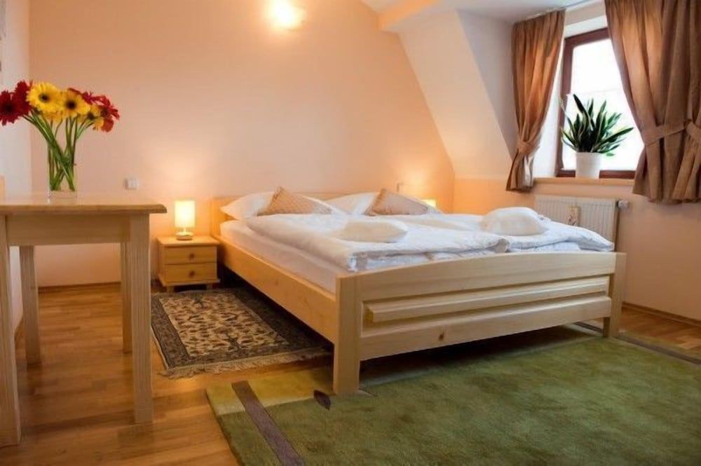 Hotel Karpatsky Dvor Business Double or Twin Room 3