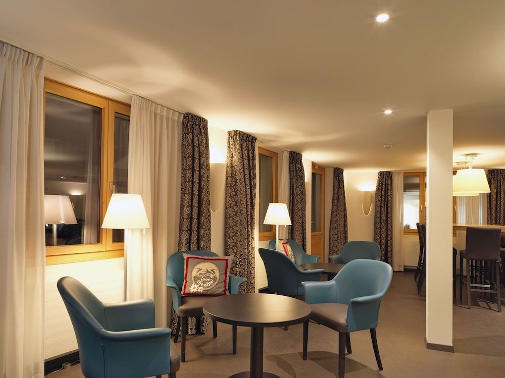 undefined Hotel Garni Testa Grigia 10