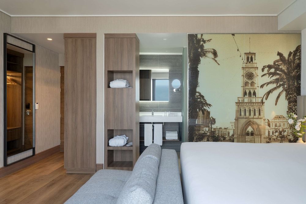 Premium Room (Extra Bed 2 Adults + 1 Child)