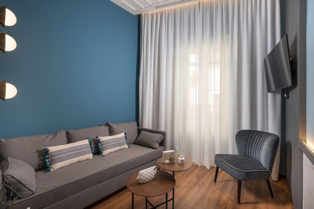 Veneri Boutique Suites Deluxe Suite 11