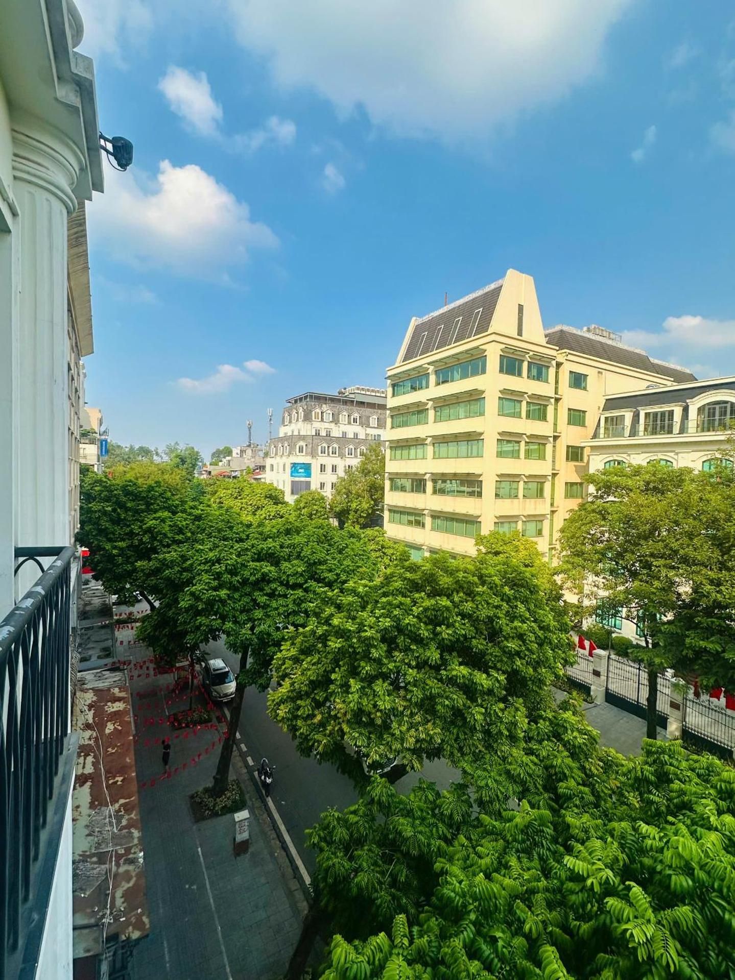 undefined Minasi HanoiOi Lakeside Hotel 7