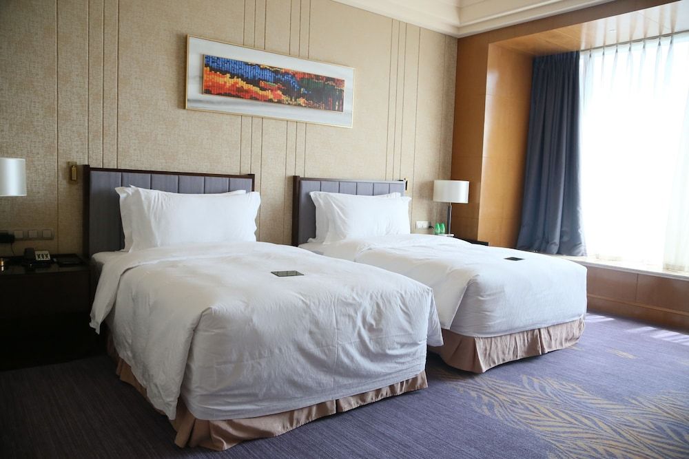 Executive City View Room with Twin Beds