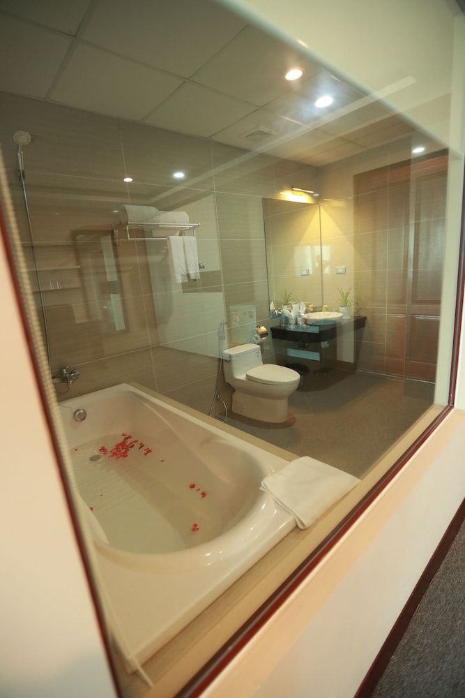 Kim Thai Hotel Junior Suite 4