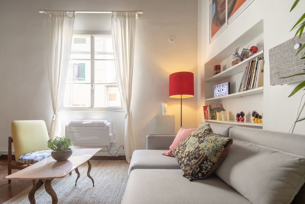 Serragli Loft by Mmega Romantic Loft 11