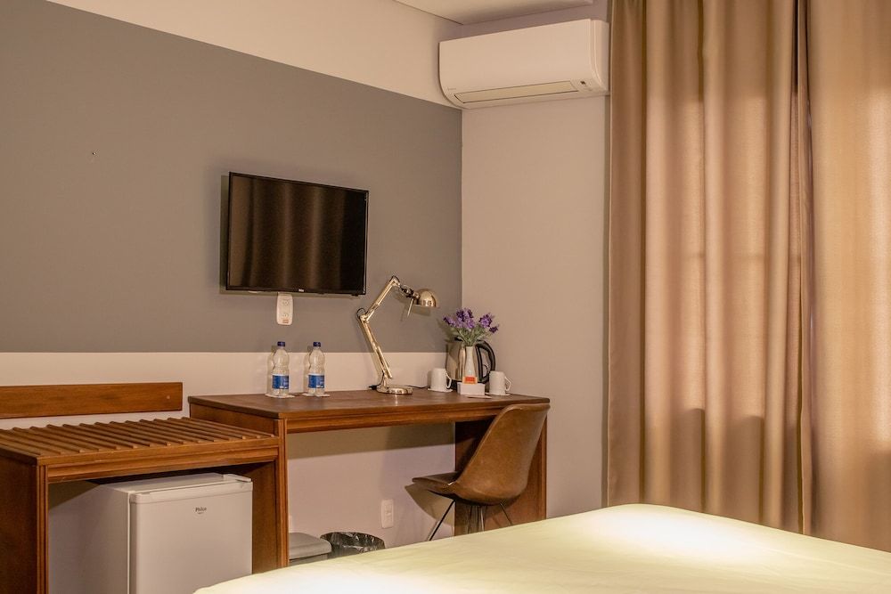 Flame Hotel Canela Superior Double Room 11