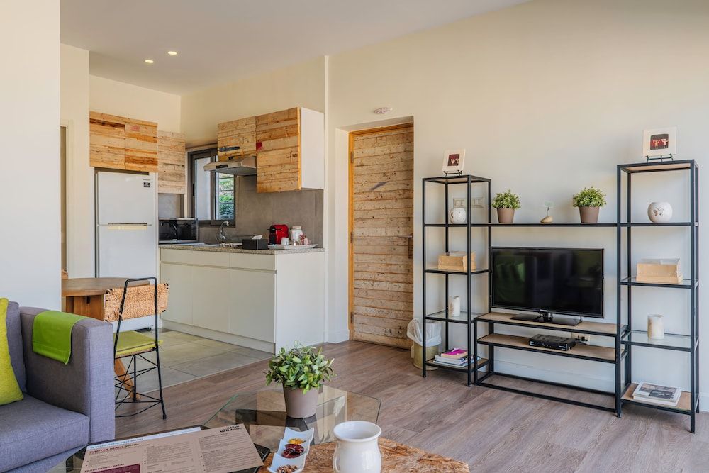 Wild Jordan Center Lodges Studio (Dibeen Forest) 7