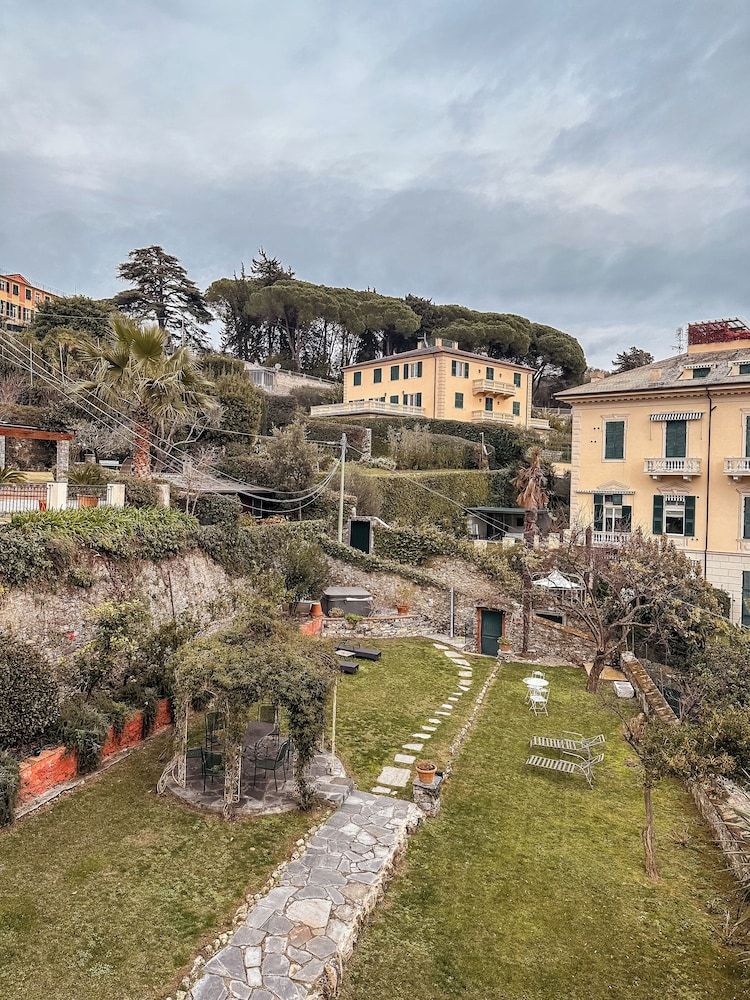 Villa Gelsomino Exclusive House - Adults only Romantic Suite, 2 Twin Beds, Non Smoking, Partial Sea View 4