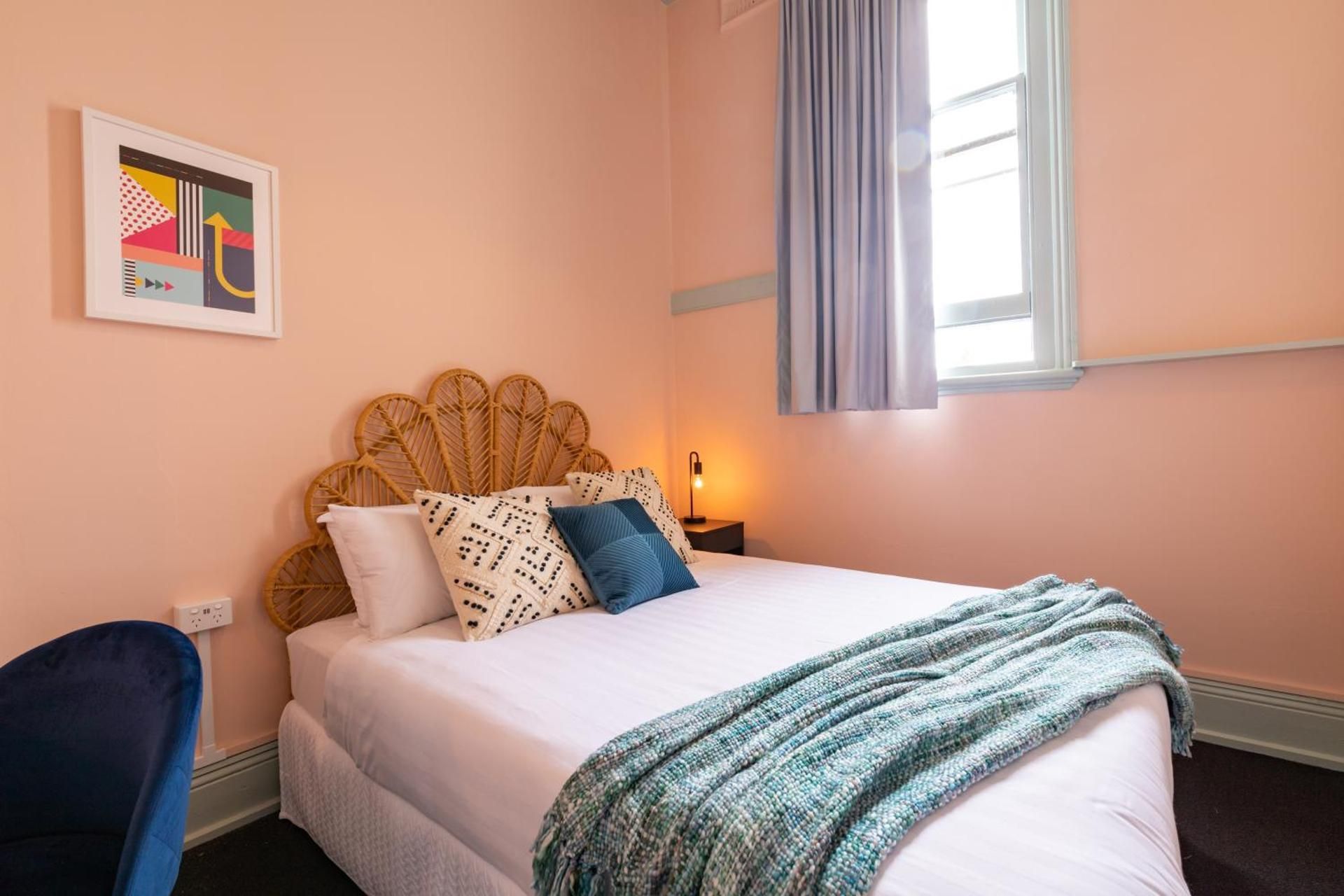 Double Room with Shared Bathroom - Non Smoking