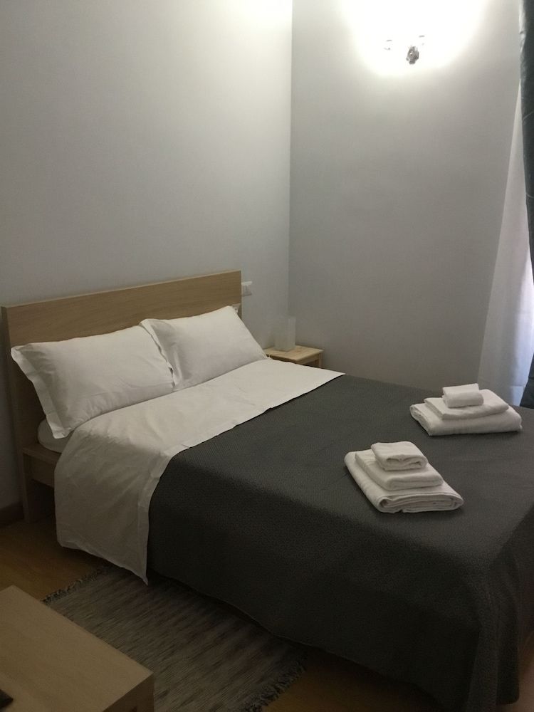 undefined Duca di Cavour 9