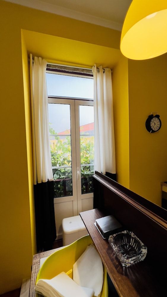 Spirit of Time Spend time in Lisbon Apartment, 2 Bedrooms, Balcony, Garden View 21