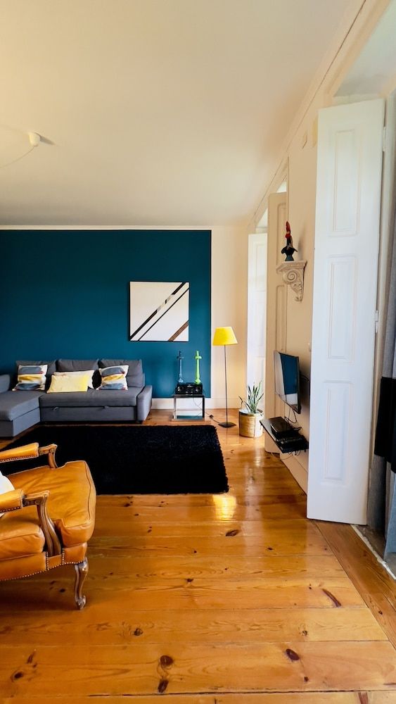 Spirit of Time Spend time in Lisbon Apartment, 2 Bedrooms, Balcony, Garden View 25