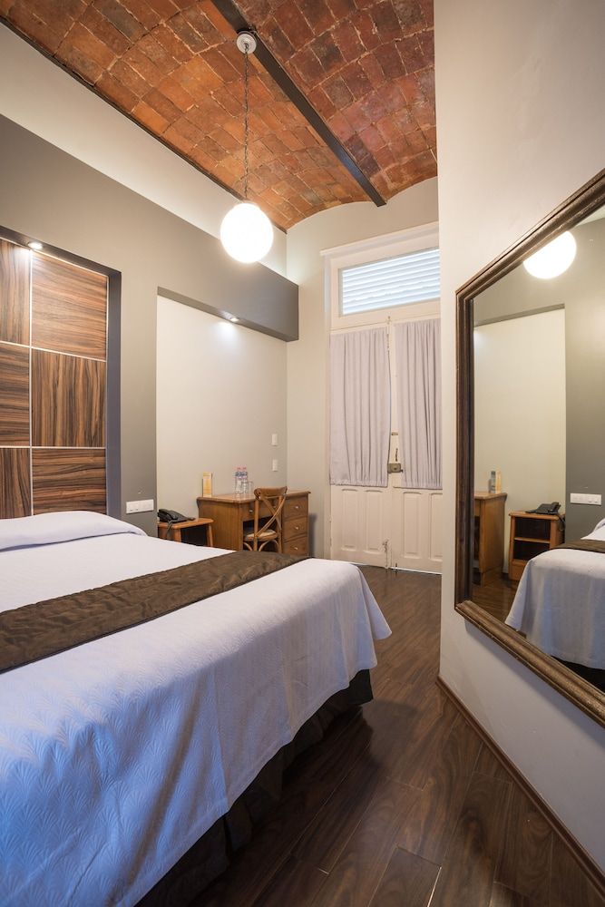 Hotel Principal Comfort Room, 1 King Bed