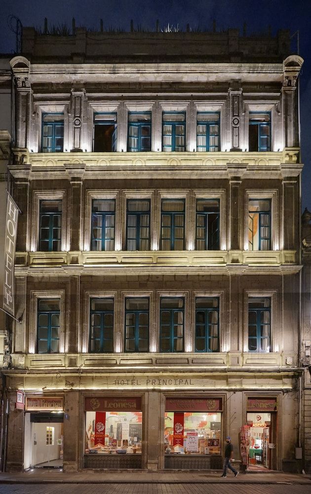 undefined Hotel Principal