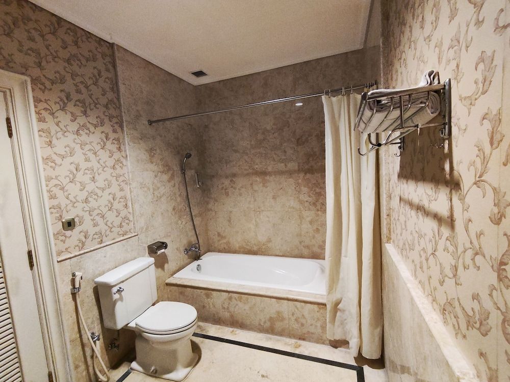 GRAND EMPIRE PALACE HOTEL Superior Room 4