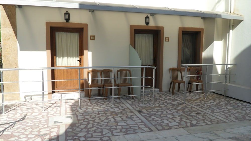 Ozukara 1 Apart Standard Room 7