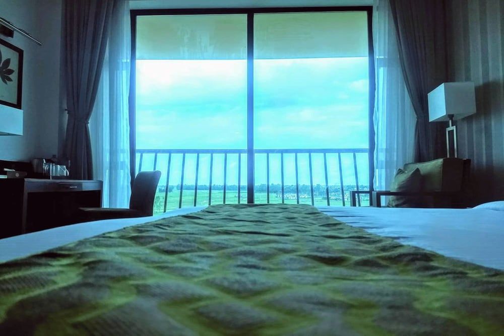 Soaltee Westend Premier Club Room, 1 King Bed 4