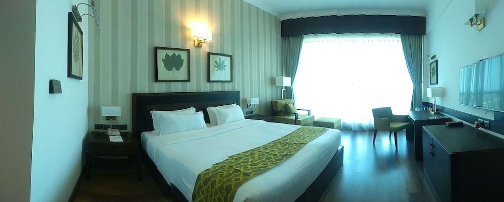 Soaltee Westend Premier Club Room, 1 King Bed 2