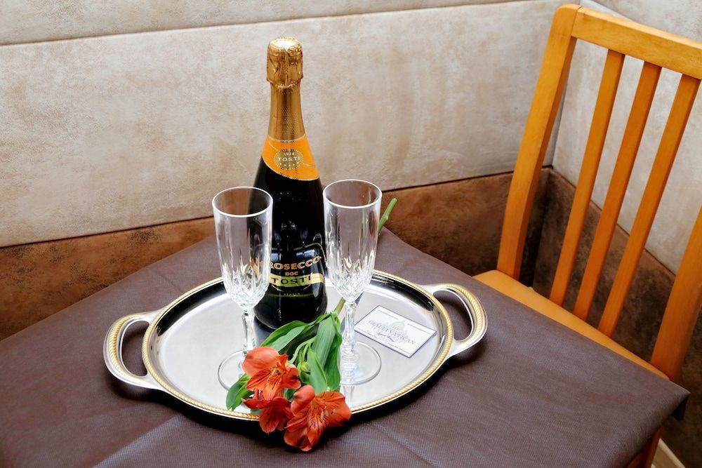 undefined Gialli Vatican Guesthouse 9