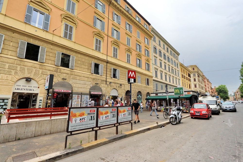 undefined Gialli Vatican Guesthouse 5