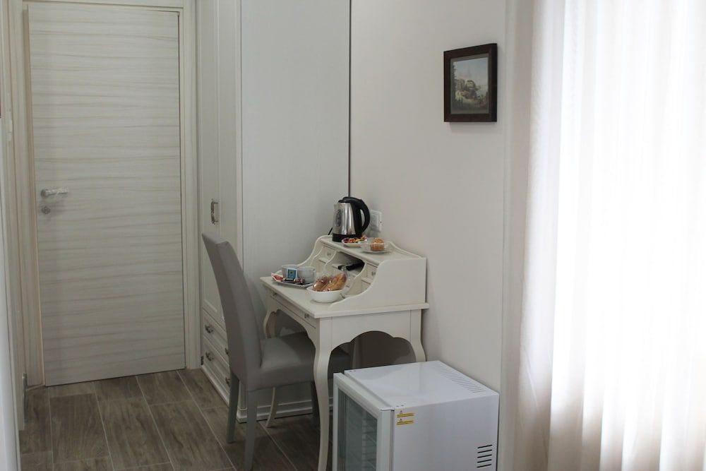 L'Acchiappasogni Vesuviano Classic Double Room, Ensuite, Courtyard View 9