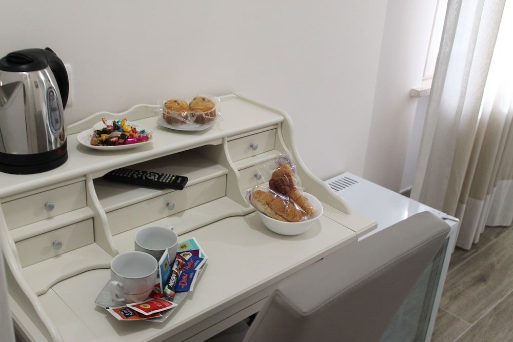 L'Acchiappasogni Vesuviano Classic Double Room, Ensuite, Courtyard View 10