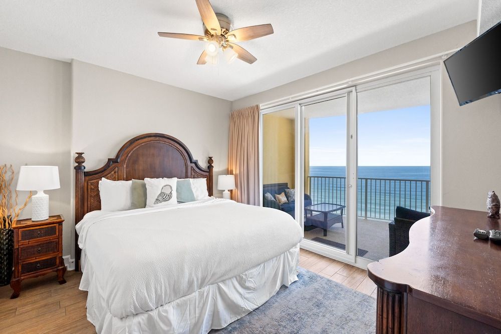 Condo, 2 Bedrooms, Ocean View (1408)