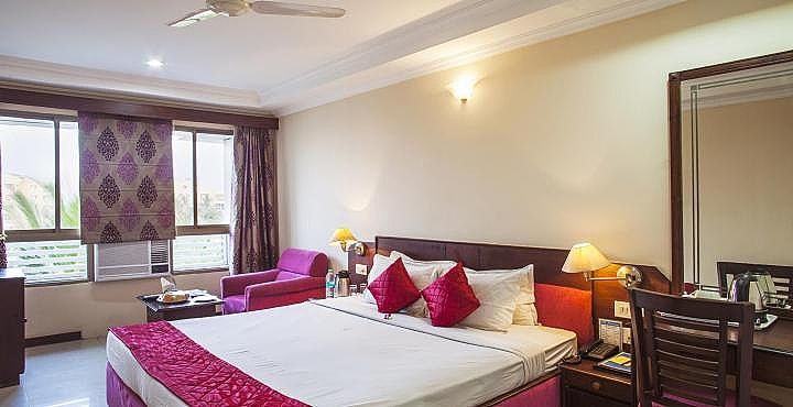 Pavilion Deluxe Back Block