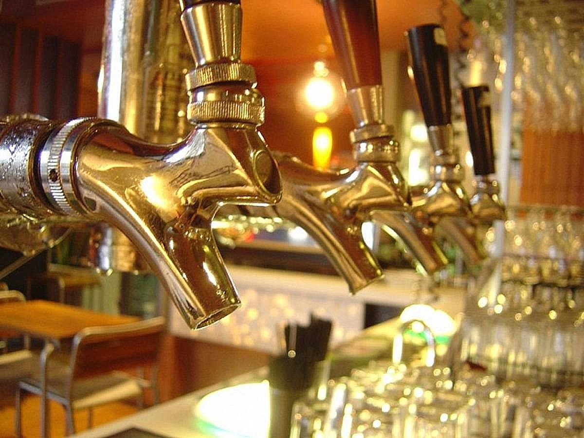 Bar