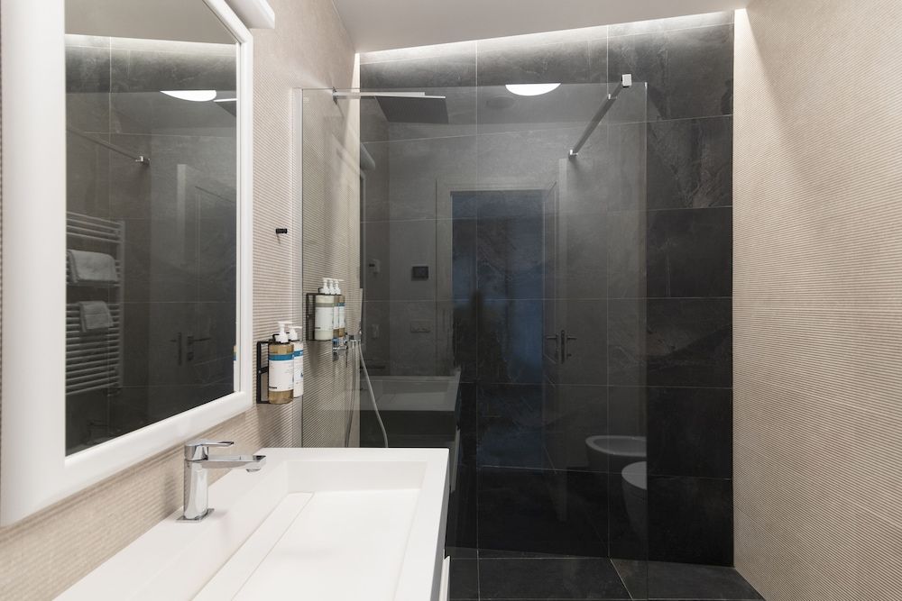 Numa Prague Poise Large Room with Balcony 8