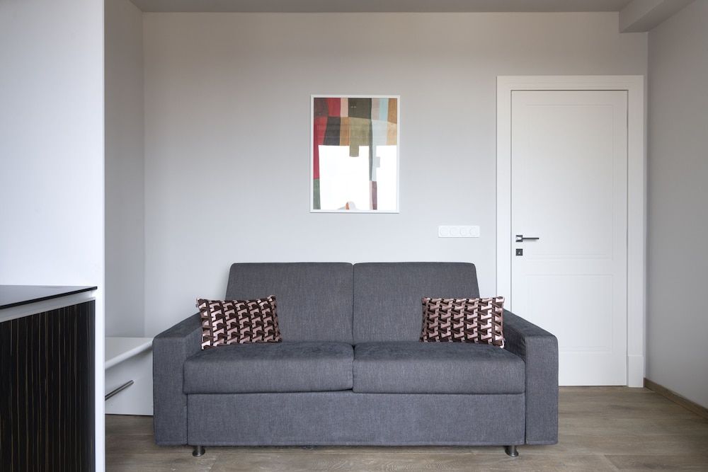 Numa Prague Poise Large Studio with Kitchenette 9