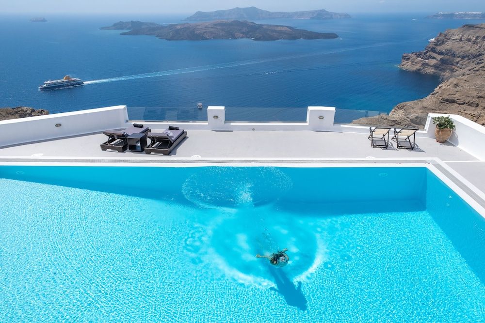 Infinity Pool