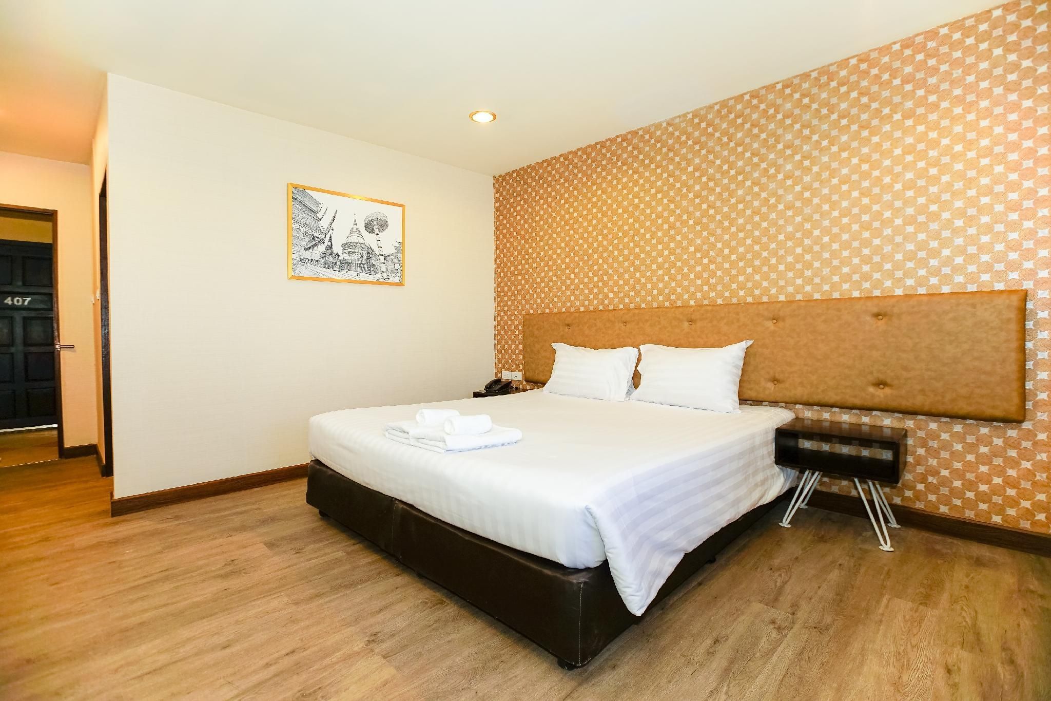 Parasol Inn Chiang Mai Old City Standard Room 2