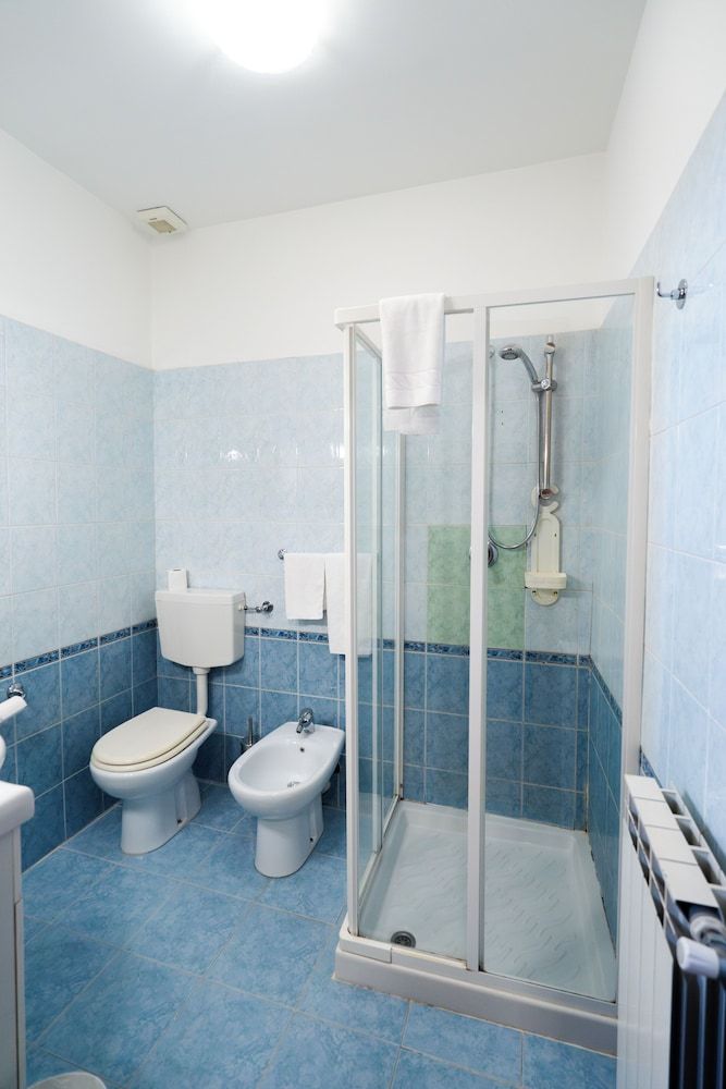 Cavour Resort Twin Room 4