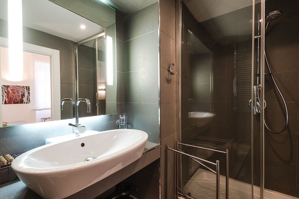 EBL Luxury Home Luxury Suite 7