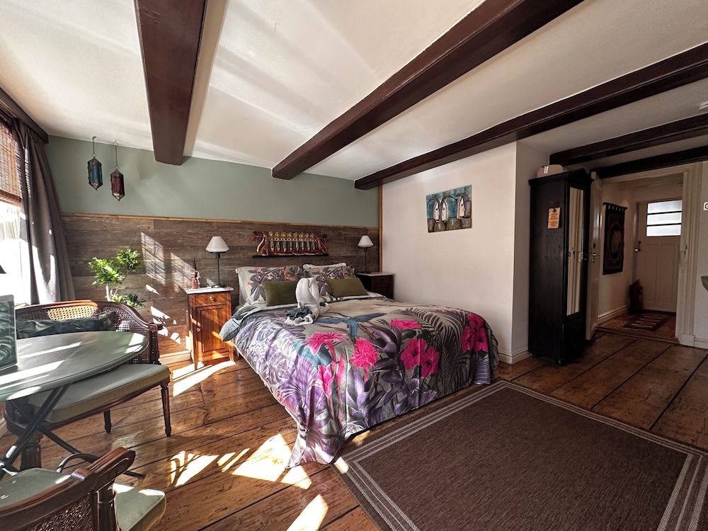 Amsterdam B&B Barangay Deluxe Double or Twin Room 11