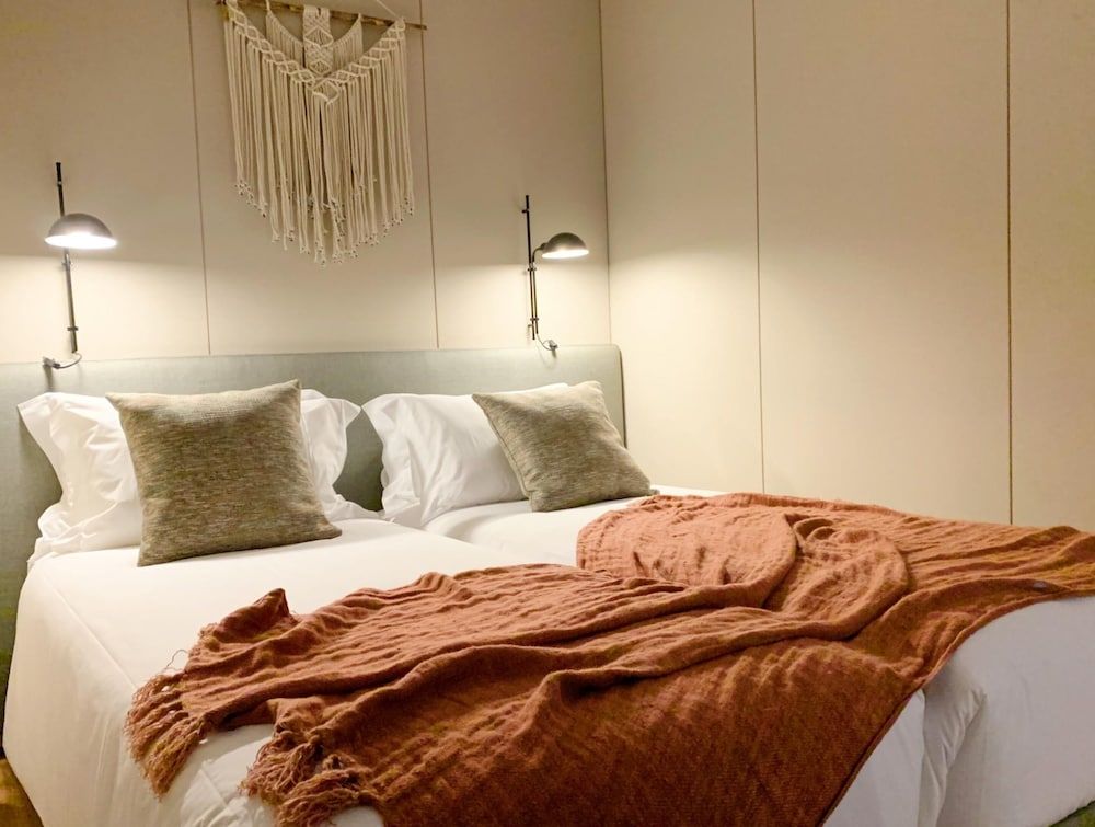 undefined Oporto Serviced Apartments - Miragaia 4