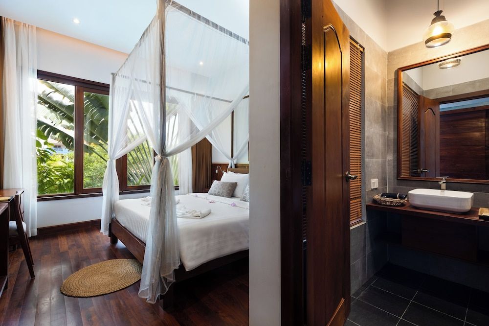 Golden Vishnu Villa Cozy and Spacious 2 Bedrooms Villa With Pool View 2