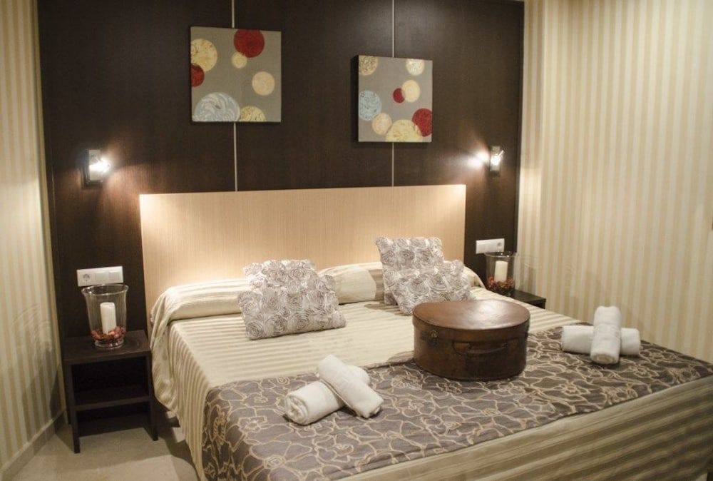 undefined Hotel Duquesa 3